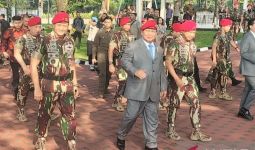 Prabowo Hadiri HUT Kopassus, Lihat Pejabat TNI yang Mendampingi - JPNN.com