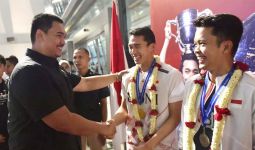 Sambut Juara All England 2024 di Bandara Soetta, Menteri Dito Sampaikan Apresiasi & Rasa Bangga - JPNN.com