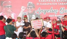 Bupati Giri Disambut Ribuan Warga Tabanan dalam Angelus Buana - JPNN.com