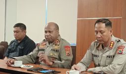 Pasukan Brimob dari Nabire dan Timika Bergerak ke Intan Jaya - JPNN.com