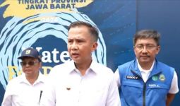 Bey Machmudin tidak Akan Maju jadi Cagub Jabar 2024 - JPNN.com