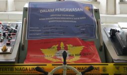 Bea Cukai Dampingi Mendag Zulkifli Hasan Ekspose Temuan Kapal Tanker Tanpa Izin Impor - JPNN.com