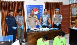 2 Pengedar Sabu-Sabu Ditangkap Polisi di Aceh Timur, Sebegini Barang Buktinya - JPNN.com