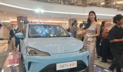 Mobil Listrik Neta V-II Terpesan Ratusan Unit di GIIAS 2024 - JPNN.com