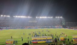 Melihat Gemuruh Stadion Si Jalak Harupat saat Persib Bandung Bantai Madura United - JPNN.com