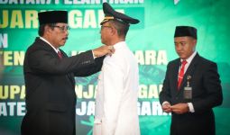 Nana Sudjana Lantik Anak Buahnya Jadi Pj Bupati Banjarnegara, Beri Pesan Penting - JPNN.com