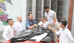 Menpora Dito Berharap Aquabike Indonesian Championship 2024-2025 Melahirkan Atlet Potensial - JPNN.com