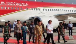 Kunjungi Riau, Jokowi Resmikan Tol Pekanbaru-Padang hingga SPALDT Bambu Kuning - JPNN.com