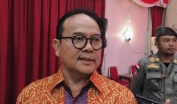 Rusli Zainal Ogah Dukung Syamsuar: Nomornya Saja Saya Tak Punya - JPNN.com