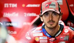 Mengganggu Marquez, Pecco Kena Penalti Turun 3 Posisi Start Race MotoGP Italia - JPNN.com