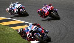 Dramatis di Lap Terakhir, Pecco & Bastianini Finis 1-2 di MotoGP Italia - JPNN.com