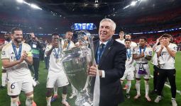 Gaya Ancelotti Seusai Mengantar Real Madrid Raih Juara Liga Champions - JPNN.com