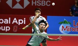 Awal Terjal Apriyani/Fadia di Babak Pertama Indonesia Open 2024 - JPNN.com