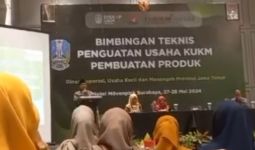 Video Bimtek UMKM Diselipi Kampanye untuk Khofifah, Dinkop UKM Jatim Minta Maaf - JPNN.com