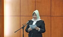 Plt Sekjen MPR Siti Fauziah Lantik 4 Kepala Biro dan 14 PPPK, Simak Pesannya - JPNN.com