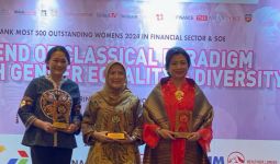 3 Srikandi IDSurvey Raih Apresiasi The Most Outstanding Women 2024 - JPNN.com