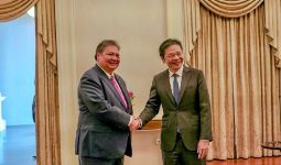 Menko Airlangga Temui 3 Pemimpin Singapura Secara Terpisah Dalam 1 Hari - JPNN.com