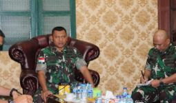 Brigjen TNI Luqman Arief Minta Satgas Pamtas Perketat Pengawasan di Jalur Tikus Perbatasan RI-Malaysia - JPNN.com