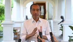 Jokowi Beri Pesan Khusus ke Masyarakat: Jangan Berjudi Offline maupun Online - JPNN.com