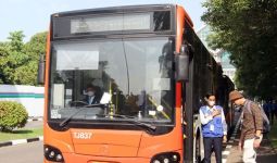 Mulai Hari Ini, TransJakarta Perpanjang Waktu Pelayanan Kalideres-Bandara Soetta Hingga Pukul 24.00 - JPNN.com