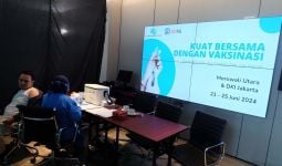 Mengedepankan Kesehatan Pekerja, PT GNI Vaksinasi Ribuan Karyawan - JPNN.com