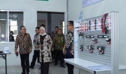 Kehadiran SMK Asy-Syarif Mitra Industri Menuai Respons Positif Masyarakat Mojokerto - JPNN.com