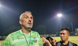 Goran Paulic Pamit, Persib Bandung Perkenalkan Asisten Pelatih Baru  - JPNN.com