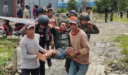 Dua Kelompok Bentrok di Depan Rumah Dinas Sekda Nduga, 3 orang Tewas - JPNN.com