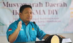 Irwan Fecho Menilai Langkah Menteri AHY Mengidentifikasi Tanah Ulayat Upaya Melindungi Masyarakat Adat - JPNN.com