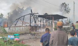 Kebakaran Melanda 4 Rumah Sewa Semipermanen di Aceh, Ini Dugaan Penyebabnya - JPNN.com