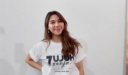 Jalani Syuting film 7ujuh Senja di Papua, Adinda Thomas Anggap Liburan - JPNN.com