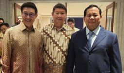 Hashim Tegaskan Prabowo Tak akan Menambah Utang Negara Jika Pendapatan Tidak Naik - JPNN.com