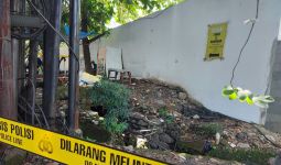 Kesaksian Warga Temukan Mayat di Selokan: Dikira Darah Hewan - JPNN.com
