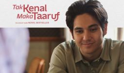 Fadi Alaydrus hingga Saskia Chadwick Bakal Bintangi Film Tak Kenal Maka Taaruf - JPNN.com