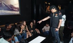 7 Muda Mudi Melakukan Perbuatan Terlarang di Satu Kamar MP Club Pekanbaru - JPNN.com