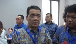 Riza Patria Mundur dari Pilkada Tangsel, Duh, Nasib Marshel Widianto - JPNN.com