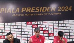 Piala Presiden 2024, Teco Puji Kiper Arema FC Lucas Frigeri - JPNN.com