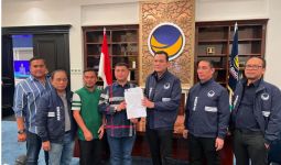 NasDem Rekomendasikan Pasangan Hendriyanto Sitorus-Samsul Tanjung untuk Maju di Pilkada Labuhanbatu Utara - JPNN.com