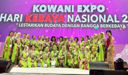 Jokowi dan Ibu Negara Hadir di Pembukaan Peringatan Hari Kebaya Nasional 2024 - JPNN.com