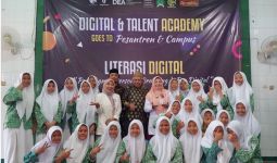 Kemenkominfo Harapkan Santri Pondok Pesantren Memahami Literasi Digital - JPNN.com