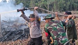 Tim Gabungan di Siak Berjibaku Jaga Cagar Biosfer dari Ancaman Karhutla, Lihat - JPNN.com