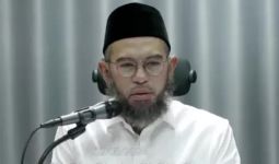 Profil Ustaz Nuzul Dzikri yang Konon Menikahi Laudya Cynthia Bella - JPNN.com