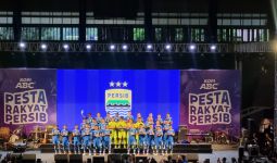 Sudah Launching Skuad, Persib Bandung Buka Kemungkinan Tambah Pemain Baru - JPNN.com