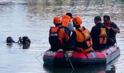 Seorang Anak Tenggelam di Sungai Karang Mumus Samarinda, Tim SAR Bergerak Melakukan Pencarian - JPNN.com