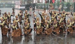 Jember Fashion Carnaval 2024 Suguhkan Penampilan Berkelas Internasional - JPNN.com