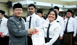 570 PPPK Pemprov Bengkulu Terima SK, Gubernur Rohidin Mersyah Berpesan Begini - JPNN.com