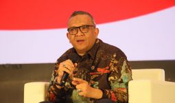 Wamenaker Afriansyah Noor Beberkan Upaya Pencegahan Perselisihan Hubungan Industrial - JPNN.com