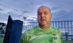 Persib Ingin Bak to Back Juara Liga 1, Bojan Hodak Waspadai 5 Tim Ini - JPNN.com