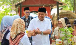 Eman Suherman Berkomitmen Kembangkan Desa Wisata Religi di Majalengka - JPNN.com