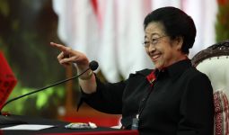 Megawati Dengar Kabar PDIP Mau Diambil Alih, Langsung Putuskan Jadi Ketum Lagi - JPNN.com